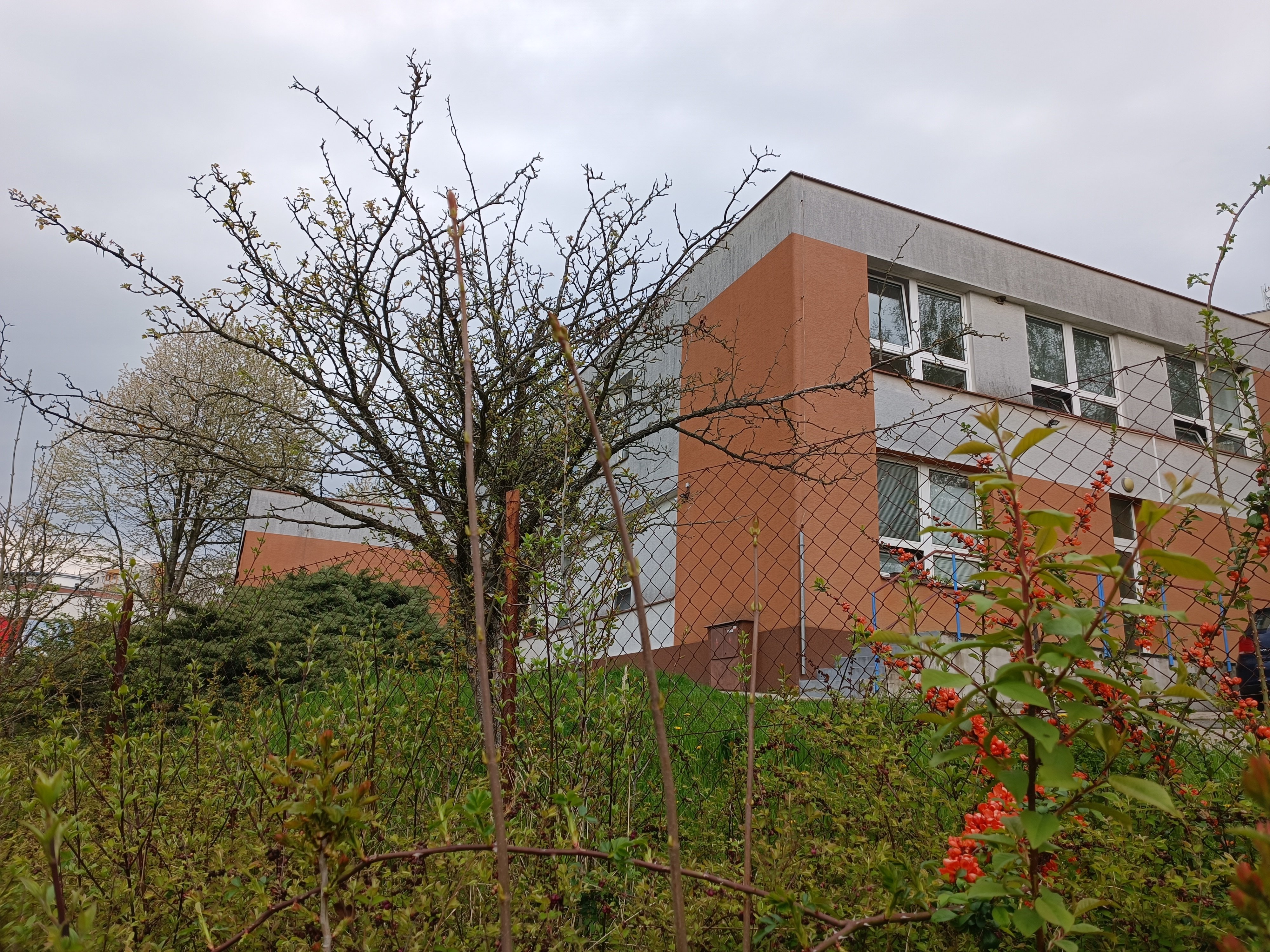 Charitní domov pro matky s dětmi v tísni Zlín, Azylové domy - pro rodiny s dětmi, Charita Zlín