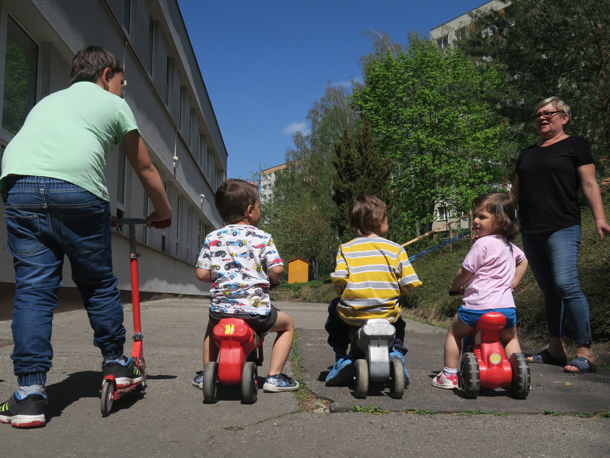 Charitní domov pro matky s dětmi v tísni Zlín, Azylové domy - pro rodiny s dětmi, Charita Zlín